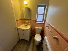 3166 Werk Rd in Cincinnati, OH - Foto de edificio - Building Photo