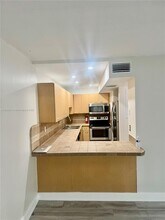 14346 SW 96th Ln in Miami, FL - Building Photo - Building Photo