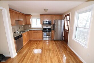 141 Derby Rd in Revere, MA - Building Photo - Building Photo