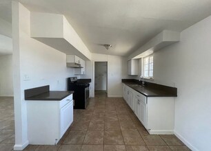 20625 91st St in California City, CA - Building Photo - Building Photo