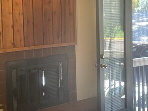 2800 Kalmia Ave, Unit A210 in Boulder, CO - Building Photo - Building Photo