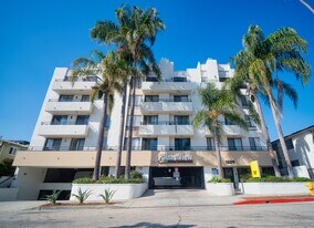 Palms View Apartments in Los Angeles, CA - Building Photo
