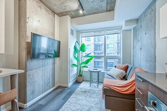 256 Rideau St in Ottawa, ON - Building Photo - Building Photo