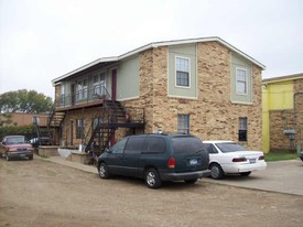 2706 W Colorado Blvd Apartments