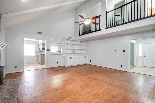 property at 15319 Paseo Del Rey Dr