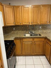 1300 W 47th Pl in Hialeah, FL - Building Photo - Building Photo