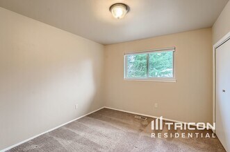 24929 132nd Pl SE in Kent, WA - Building Photo - Building Photo