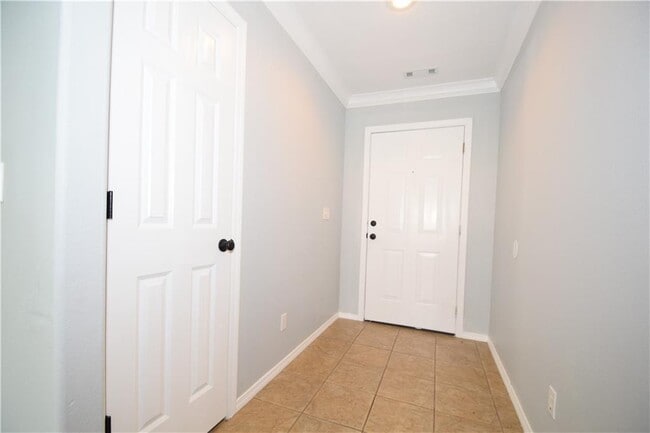 903 SW Sandrock Rd in Bentonville, AR - Building Photo - Building Photo