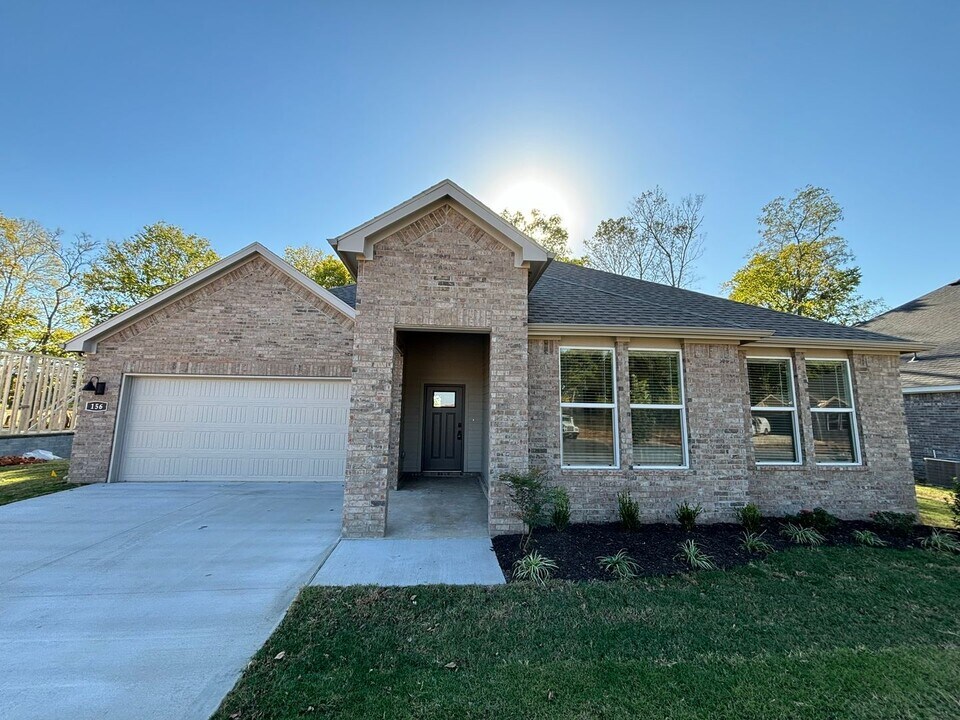 156 N Yona Ln in Farmington, AR - Foto de edificio