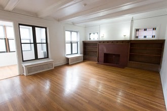 5468-70 S. Hyde Park Boulevard in Chicago, IL - Foto de edificio - Building Photo