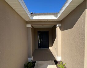 8638 Giovanni Ave in Fort Pierce, FL - Building Photo - Building Photo