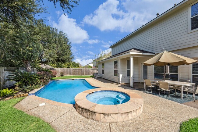 19010 Country Square Dr in Houston, TX - Building Photo - Building Photo