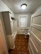 1136 Moorland Ave in Bristol, VA - Building Photo - Building Photo