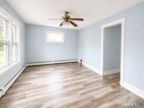 67 Brooklawn St in New Britain, CT - Building Photo - Building Photo