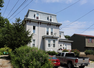 1028 Coates St in Sharon Hill, PA - Building Photo - Building Photo