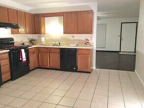 413 Nancy Dr in O'Fallon, IL - Building Photo - Building Photo