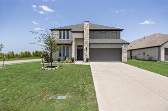 418 Tuscany Dr in Forney, TX - Building Photo - Building Photo