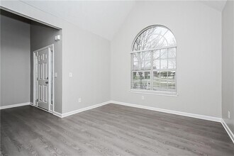 801 Winsap Dr in Stockbridge, GA - Foto de edificio - Building Photo