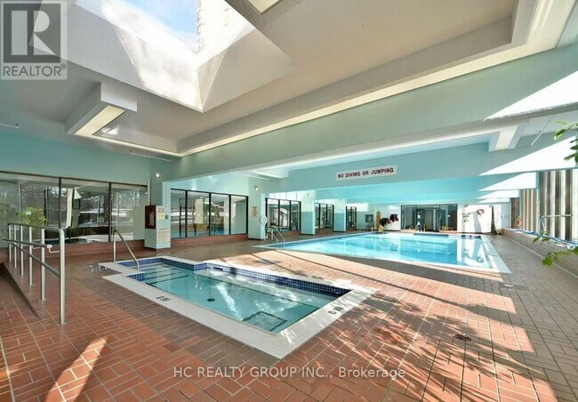 55 Bamburgh Cir in Toronto, ON - Building Photo - Building Photo