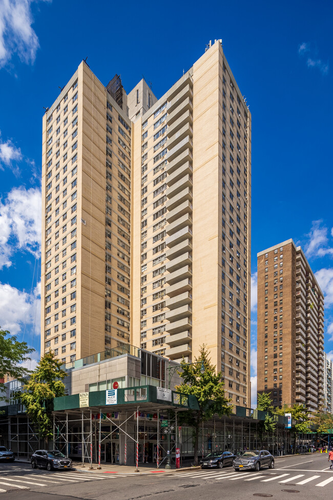 100 West in New York, NY - Building Photo - Building Photo