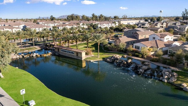 property at 4050 S Thistle Dr