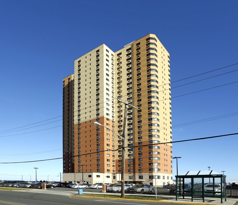 Asbury Tower in Asbury Park, NJ - Building Photo