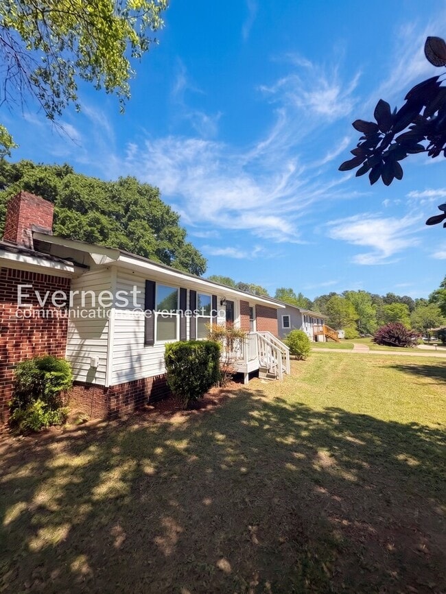 47 Scott Terrace in Social Circle, GA - Building Photo - Building Photo