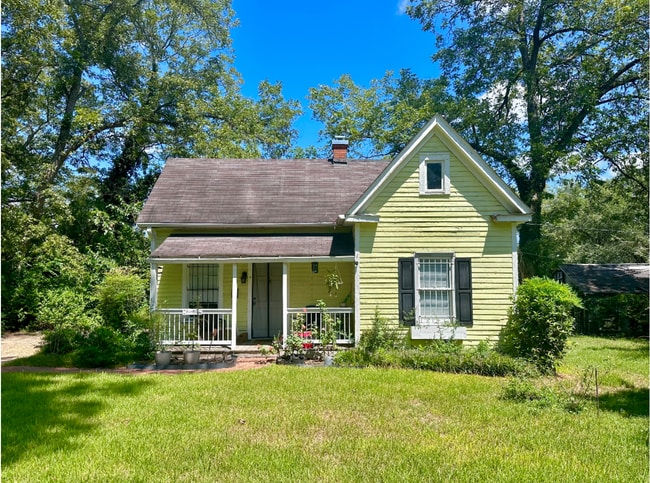 2525 Napier Avenue, Unit Cottage