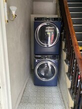 122 Wayne St, Unit Apt 3 in Syracuse, NY - Building Photo - Building Photo