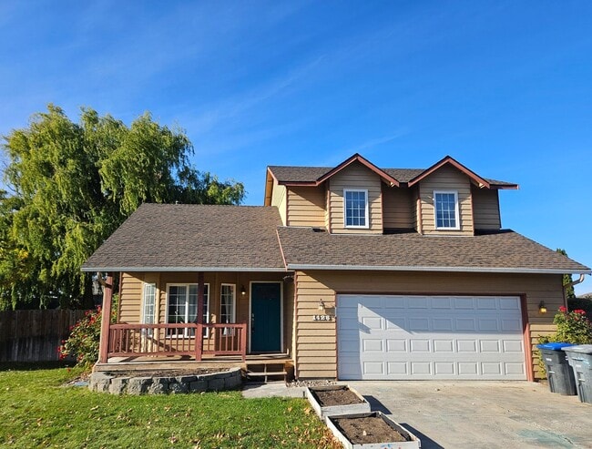 property at 1426 S James Ave