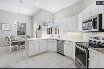 8661 Gleneagle Way in Naples, FL - Building Photo - Building Photo