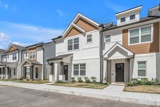 Robinson Rowhouse Townhomes in Old Hickory, TN - Building Photo - Building Photo