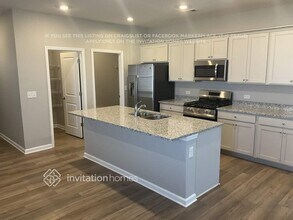 513 Almere Dr in Hampton, GA - Building Photo - Building Photo