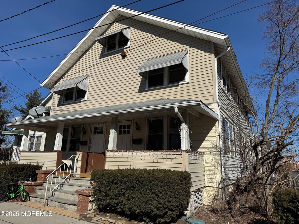 7 Kearney St in Keyport, NJ - Building Photo