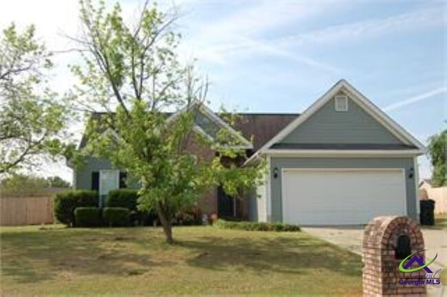 property at 117 Meadow View Dr