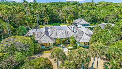 330 S Beach Rd in Hobe Sound, FL - Building Photo - Building Photo
