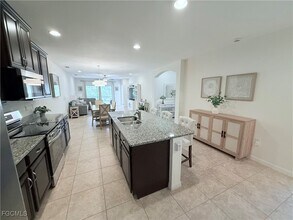 4278 Dutchess Park Rd in Ft. Myers, FL - Building Photo - Building Photo