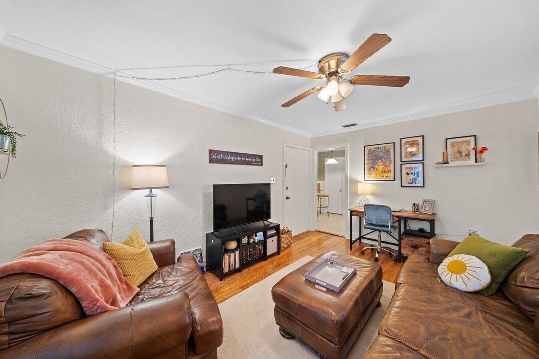 3417 W San Juan St in Tampa, FL - Building Photo