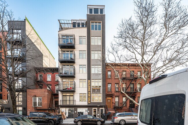 267 Franklin Ave