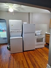 116 W Mary St, Unit 1 in Old Forge, PA - Building Photo - Building Photo