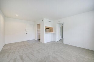 5353 Institute Ln in Houston, TX - Building Photo