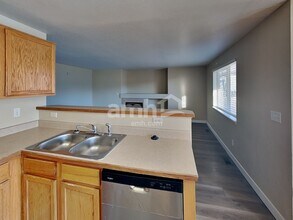 3478 Watada Dr in Brighton, CO - Foto de edificio - Building Photo
