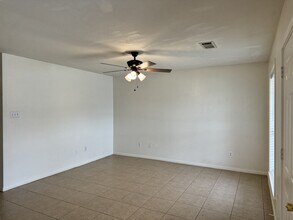 1621 Rock Hollow Loop in Bryan, TX - Building Photo - Building Photo