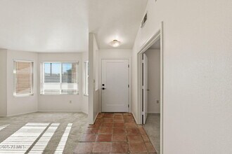 7016 E Menlo St in Mesa, AZ - Building Photo - Building Photo