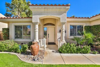 44700 Calle Placido in La Quinta, CA - Building Photo - Building Photo