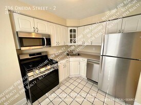 216 Oneida St in Pittsburgh, PA - Building Photo