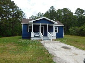 180 Harville Rd in Covington, GA - Building Photo