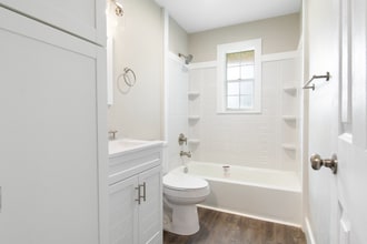 4460 Old Mission Rd, Unit 202 in Chattanooga, TN - Building Photo - Building Photo