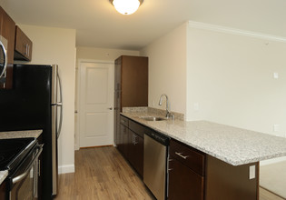 Hudson Square in Cohoes, NY - Building Photo - Interior Photo