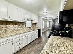 2429 E 1st St in Tulsa, OK - Building Photo - Building Photo